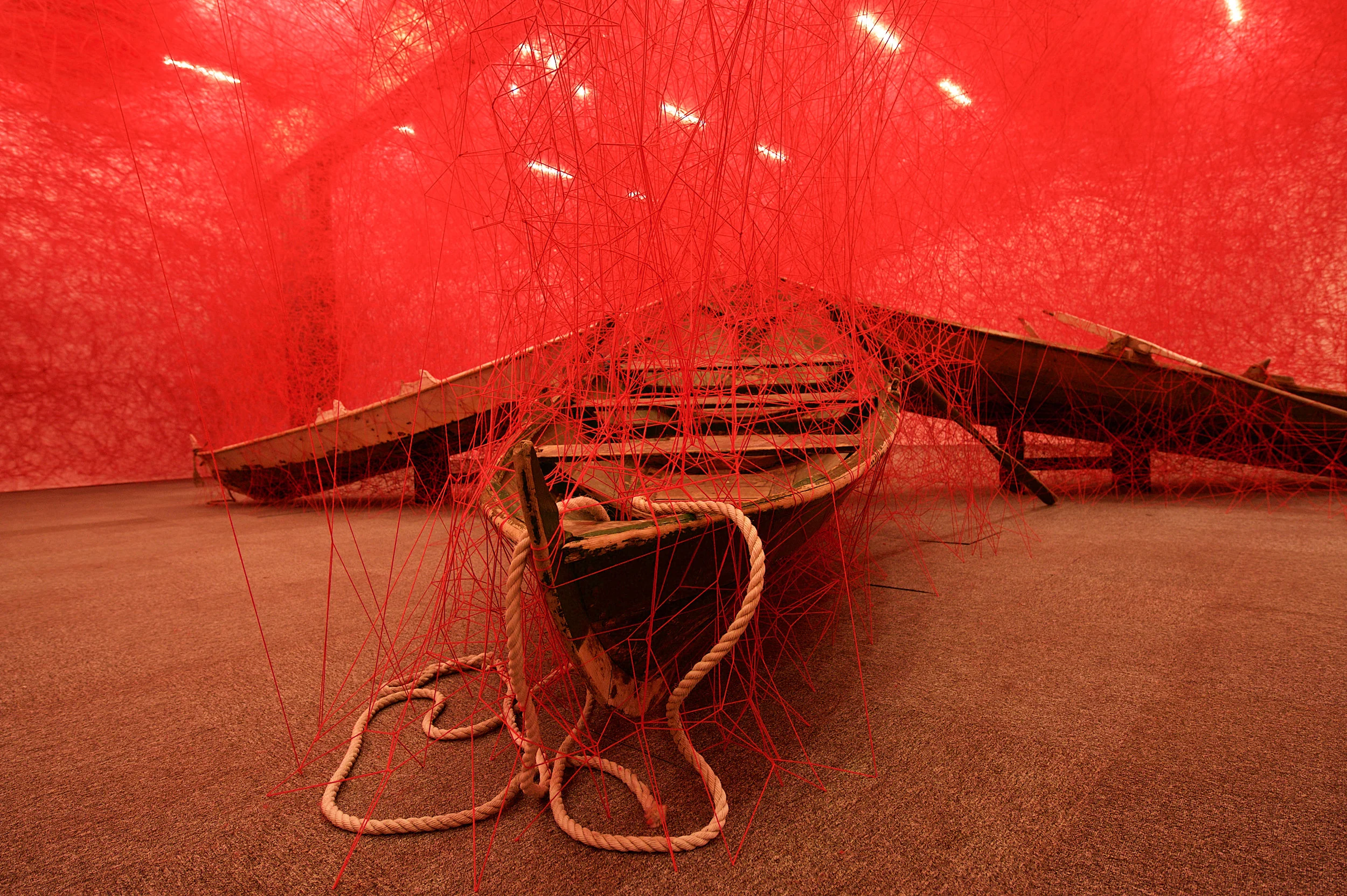 CHIHARU SHIOTA–塩田千春